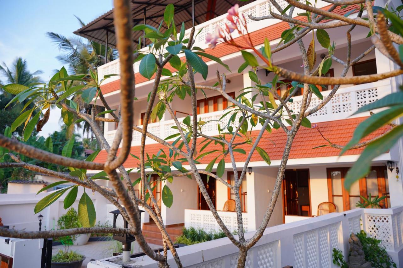 Buddha Beach Hotel Kovalam Exterior photo