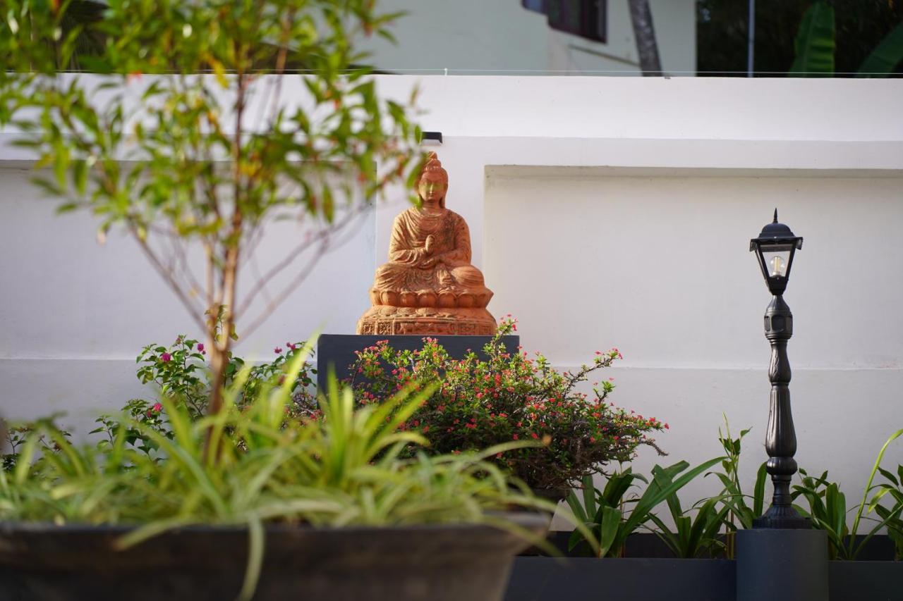 Buddha Beach Hotel Kovalam Exterior photo