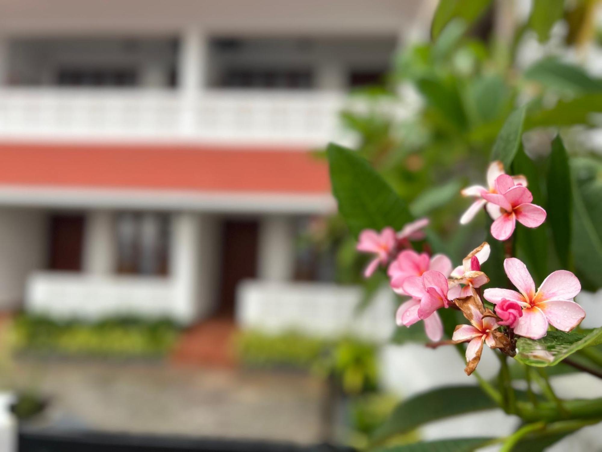 Buddha Beach Hotel Kovalam Exterior photo